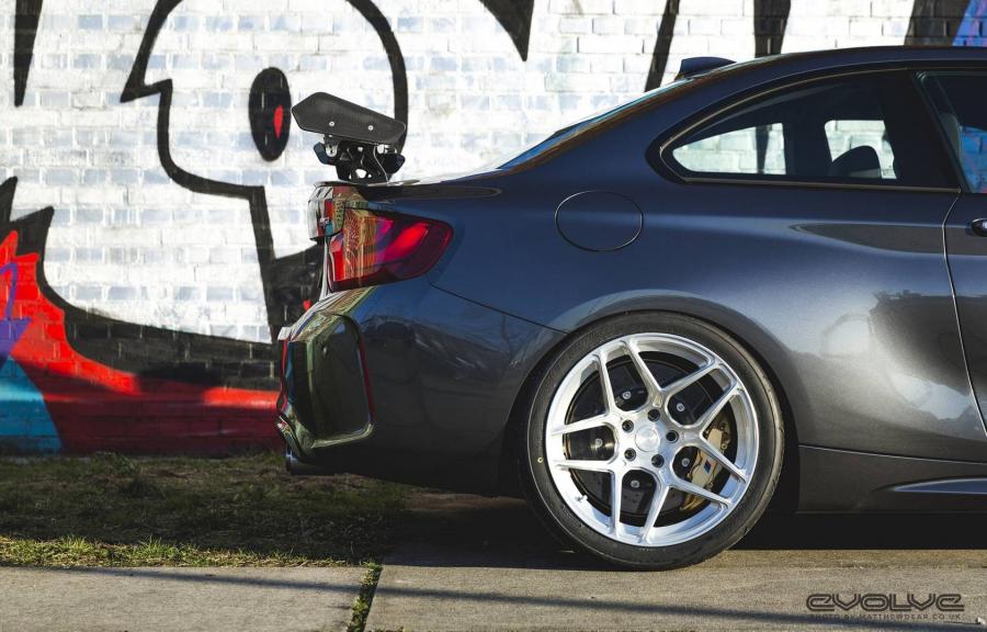 Детали экстерьера BMW M2 Coupe by Evolve Automotive 2016 года  (фото 20 из 20)